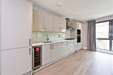 2 bedroom flat to rent - Photo 4