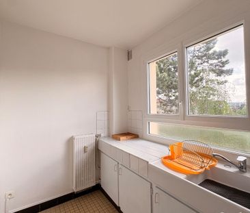 Location Appartement 1 pièce 31m² - Photo 3