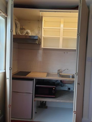 Studio Flat, London, NW4 - Photo 3