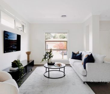 3 Bed, 1 Bath - Photo 3