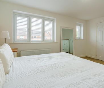 3 bed detached house to rent in Augusta Park Way, Newcastle Upon Ty... - Photo 6