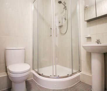 Studio to rent - Photo 6