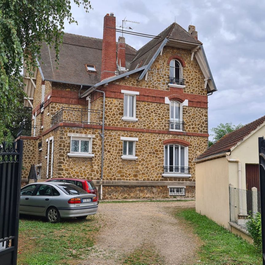 A LOUER appartement type F1 SAINT-OUEN-L'AUMÔNE secteur Gare - Photo 1