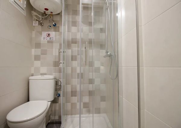 Avenida del Doctor Federico Rubio y Galí, Madrid, Community of Madrid 28039