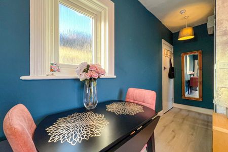 Alexandra Road - Photo 4