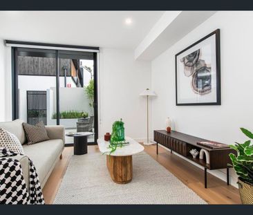 Modern living in a Peaceful East Doncaster Pocket - Photo 1