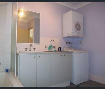 19/7 Bronte Street, East Perth, WA 6004 - Photo 3