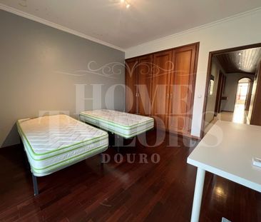 Apartamento T2+1 em Porto - Photo 2