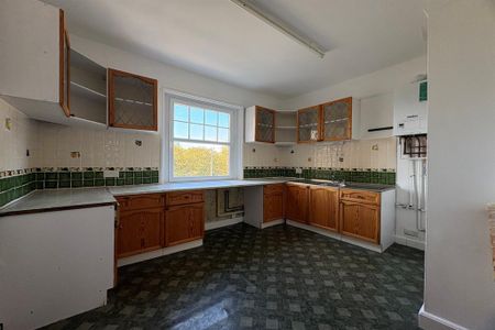 6 bedroom terraced house to rent - Photo 2