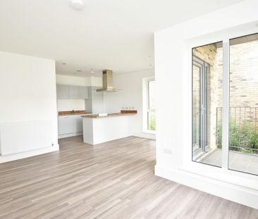 2 bedroom apartment to rent - Photo 2