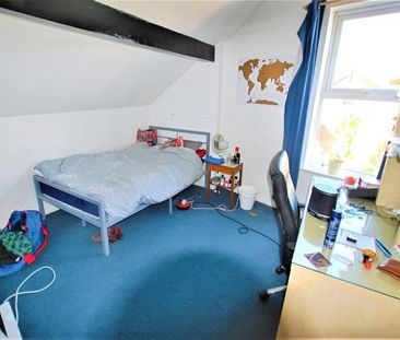 3 bedroom Flat To Let Total Size: 872 SQ FT - Photo 6