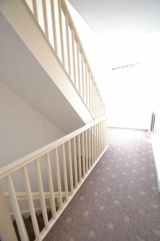 3 bedroom townhouse to rent - Photo 4