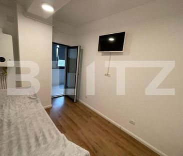 Apartament 3 camere, 2 bai, parcare, Zona Calea Severinului - Fotografie 3