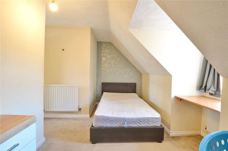 5 bedroom end of terrace house to rent - Photo 5