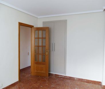 Flat for rent in Valencia - Photo 4