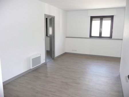 A louer à Châteauroux appartement type 2 - Photo 2