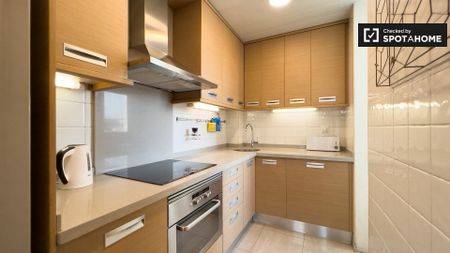 barcelona, Catalonia 08013 - Photo 2