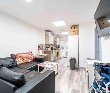 4 bedroom house to rent - Photo 2