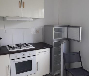 Location Appartement P3 Saint-andre-les-vergers - Photo 2