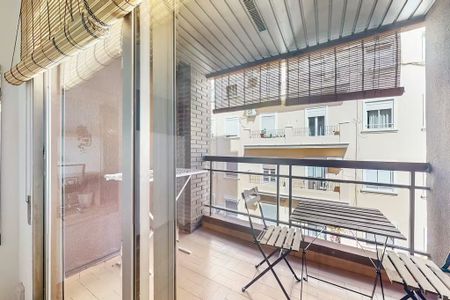 Avinguda de la Constitució, Valencia, Valencian Community 46009 - Photo 5