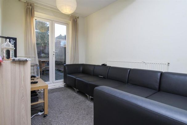5 bedroom terraced house to rent - Photo 1