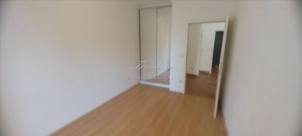 Kiadó újszerű állapotú lakás - Győr - Fotó 1