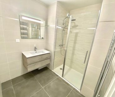 Location Appartement 2 pièces 45m² LYON 5ème - Photo 3