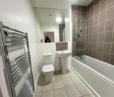 2 bedroom flat to rent - Photo 3