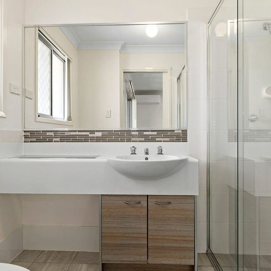 Break Lease!!! Act Fast!!! - Photo 1