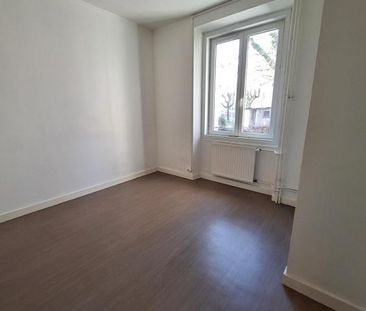 T3-8 BOULEVARD GALLIENI 38100 GRENOBLE - Photo 5