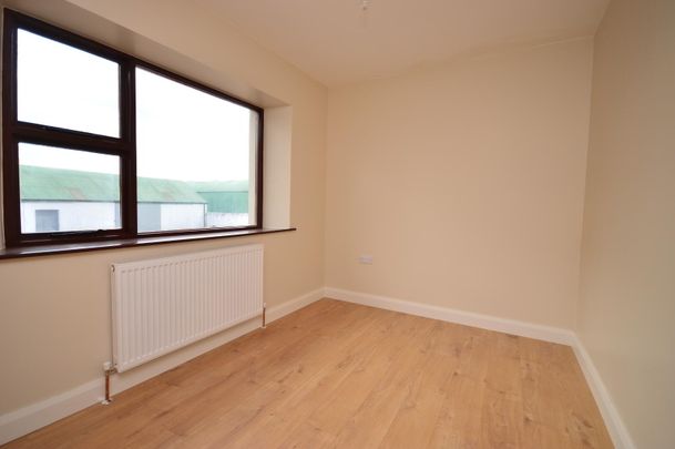 3 Bed Detached Bungalow - Photo 1