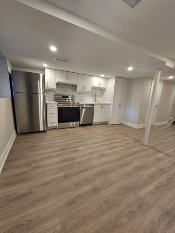 For Lease - 50 East 24th Street Unit# Unit 2, Hamilton, Ontario - Photo 2