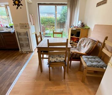 Room in a Shared House, Kinburn St, SE16 - Photo 1