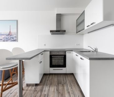 Pronájem bytu 1+kk - Fotografie 4