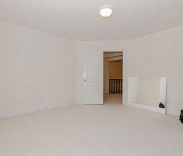 For Lease - 3331 Fox Run Circle, Oakville, Ontario - Photo 4