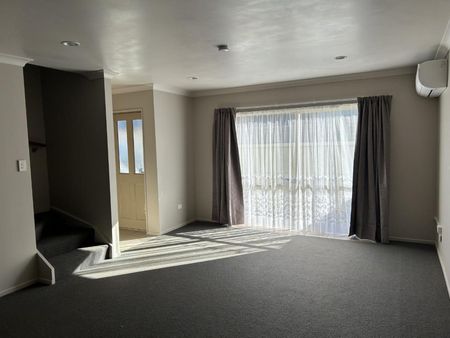 Do You Fancy Frankton? - Photo 3