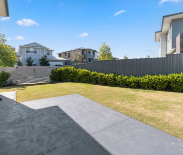 Spacious 5-Bedroom Family Home for Rent in Stream Hill - Photo 1