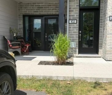 ***PREMIER MOIS GRATUIT*** Appartement 5 1/2 - Photo 4