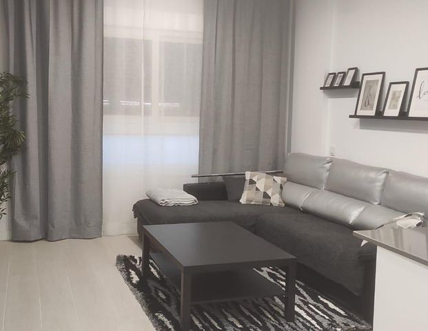 Apartment - Málaga (Miraflores de los Angeles) - Photo 1