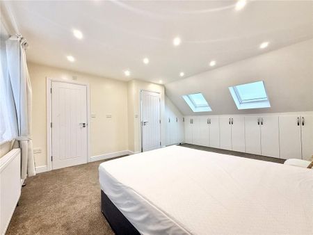 3 bedroom apartment to rent - Photo 5