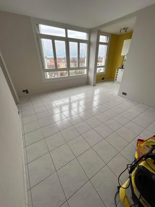 Location Appartement 3 pièces 57m² DOUAI 59500 - Photo 1