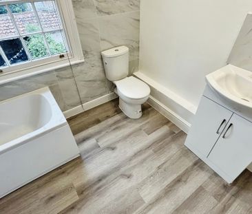 One-Bedroom House share - Photo 5