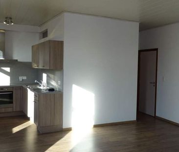 Appartement te huur in Pommeroeul voor € 590 met 2 slaapkamers - Photo 2