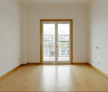 Apartment T3 in Oeiras e São Julião da Barra, Paço de Arcos e Caxias, Oeiras - Foto 5