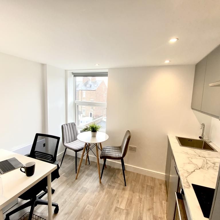 1 bedroom flat to rent - Photo 1
