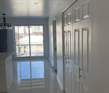 Grand 5 ½ entièrement rénové à Longueuil – Disponible maintenant! - Photo 1