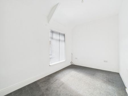 2 Bedroom End Terraced House - Photo 5
