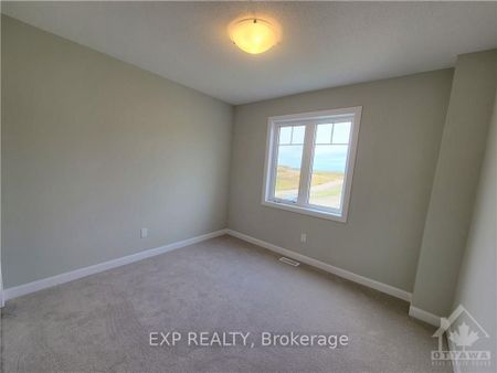 For Lease - 65 TEELIN Circle, Barrhaven, Ontario - Photo 4