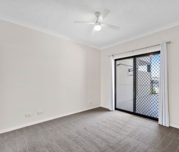 Modern 2-Bedroom Unit in Upper Mount Gravatt! - Photo 1