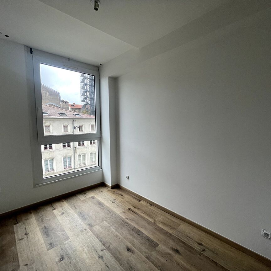 Location Appartement 2 pièces 23m² - Photo 1